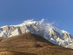 हिमालको फेदैफेद कोरी पहाड